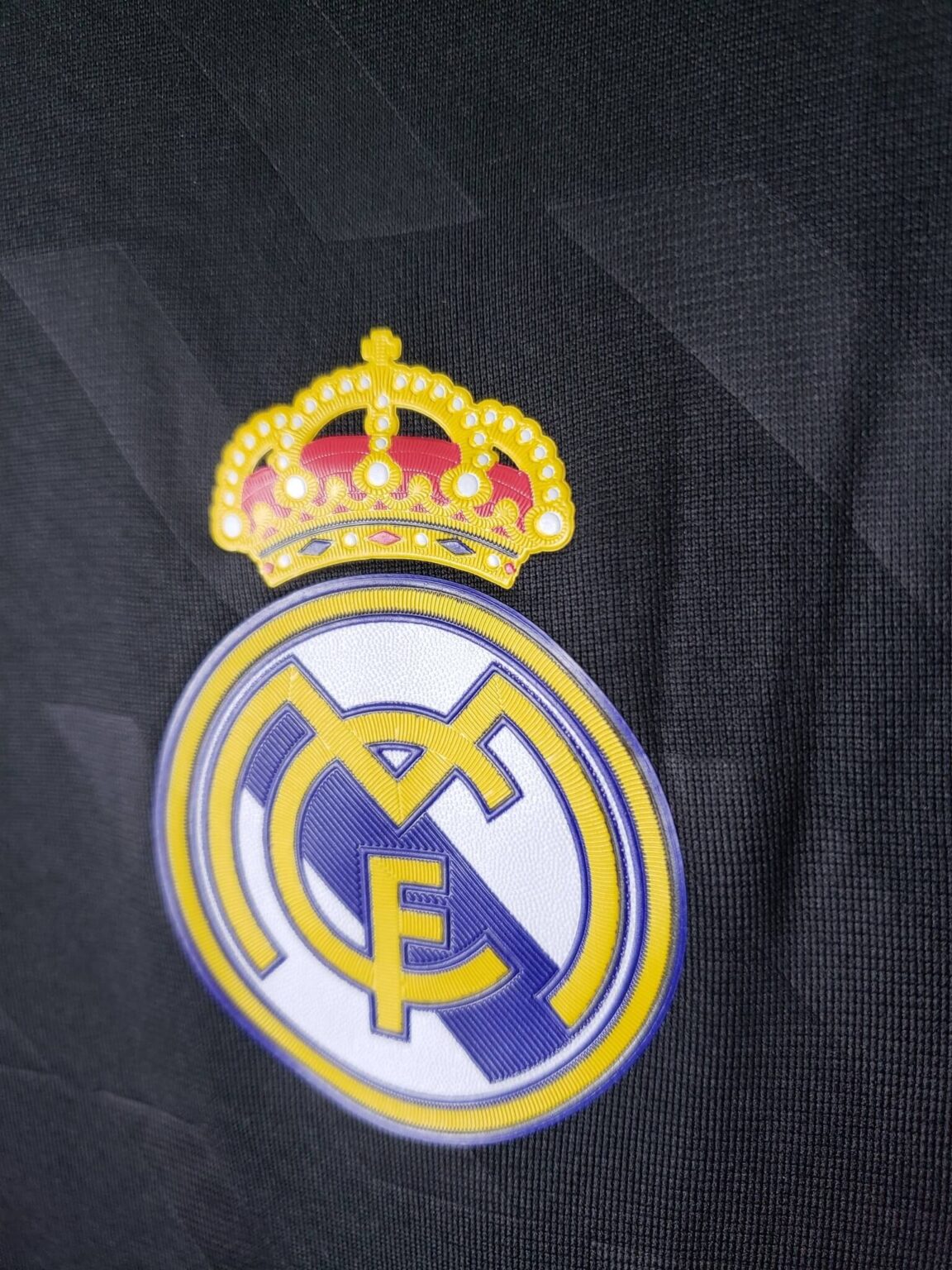 Real Madrid 2011/2012 Away Kit – Short Sleeve